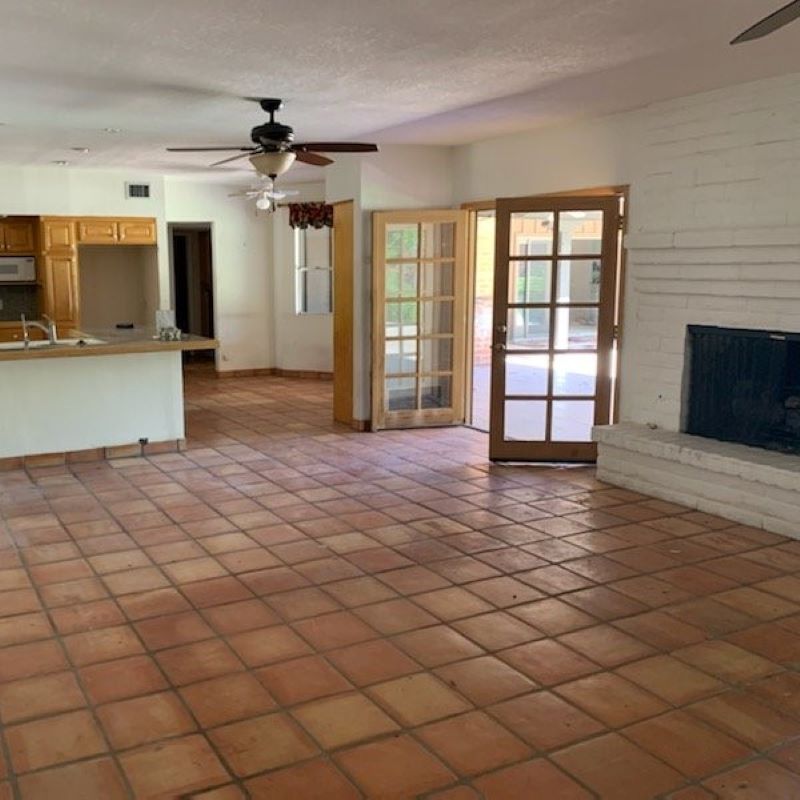 The 1 Furniture Removal in Phoenix, AZ Over 1200 5Star Reviews!